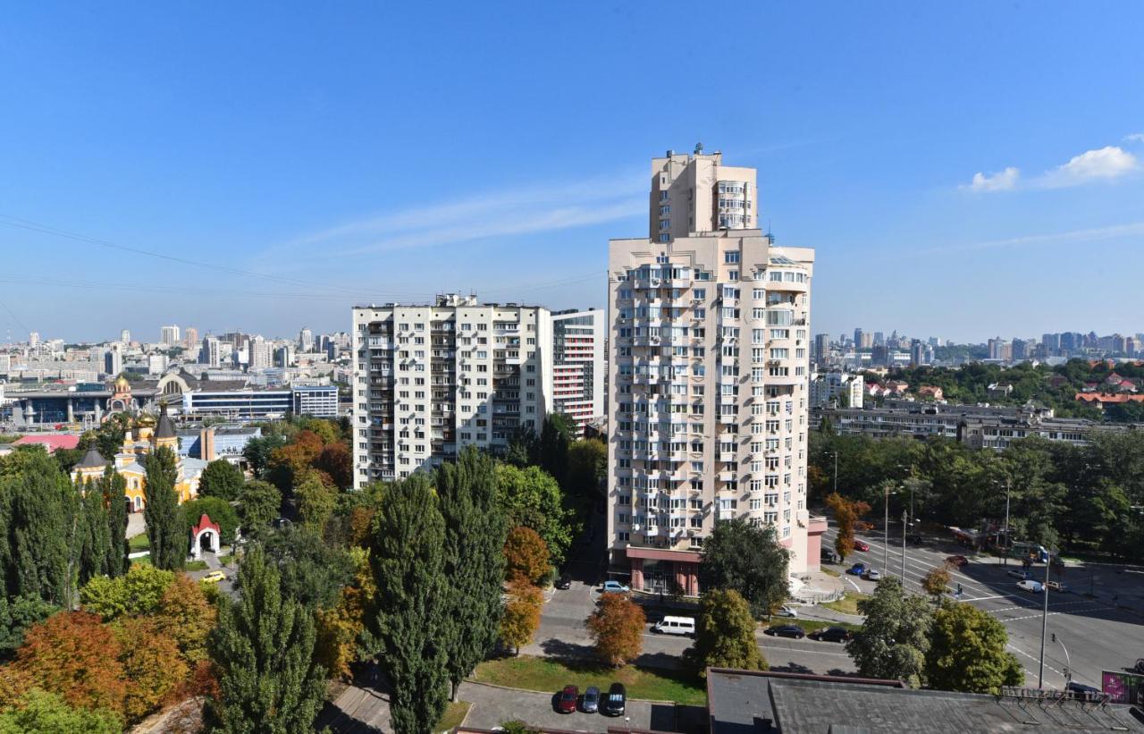 Apartament On Vasylia Lypkivskoho 24 Kiev Exteriör bild